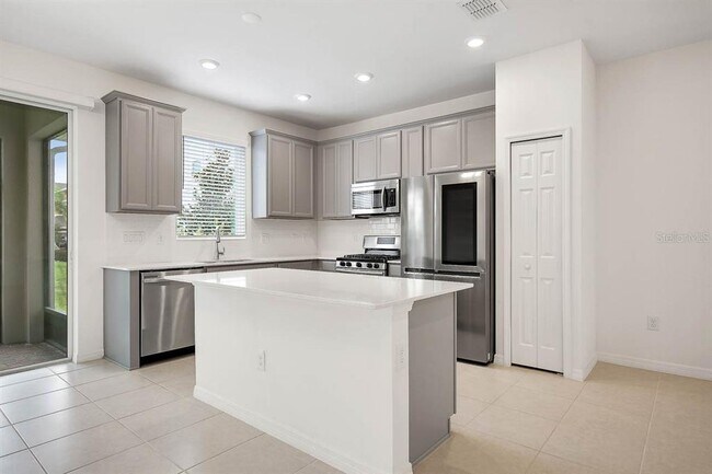 Foto del edificio - 5751 Spotted Harrier Wy