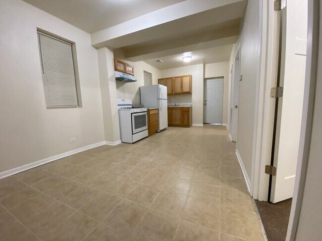 Building Photo - 4302 S Honore St