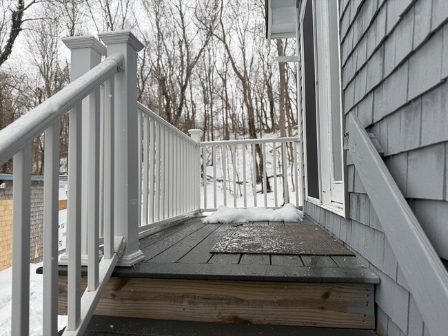 Building Photo - 176 Court St