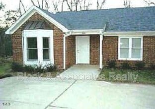 Building Photo - 404 Creekway Dr