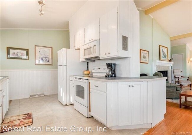 Building Photo - 3 br, 2 bath House - 853 Kemp Road
