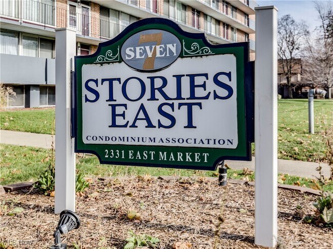 Foto del edificio - 2331 E Market St