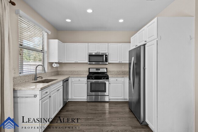 Foto del edificio - 27825 Crown Ct Cir