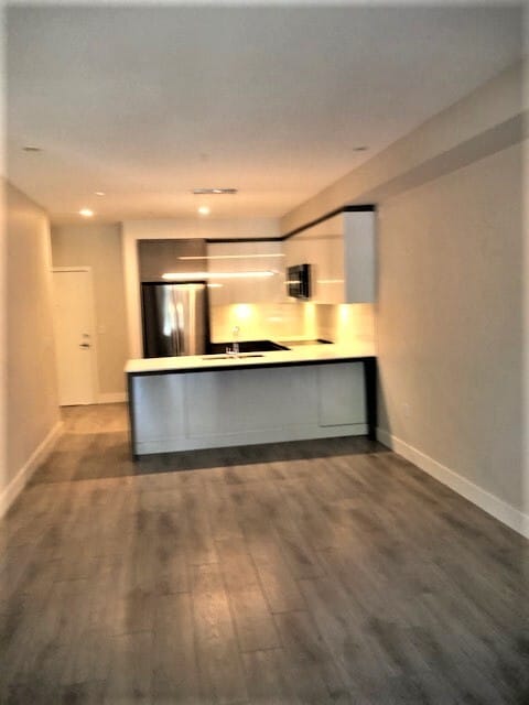 Building Photo - 45510-45510 Market Way