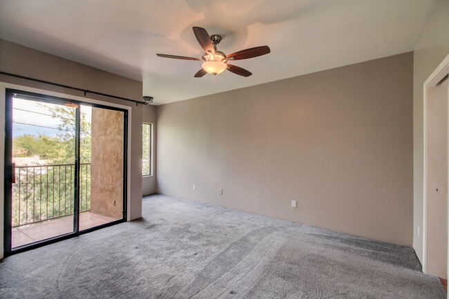 Building Photo - 2990 W Trevi Pl
