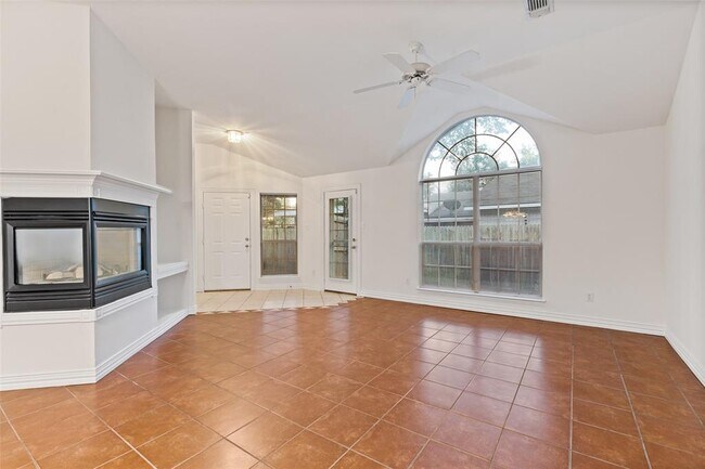Building Photo - 235 S Briery Rd
