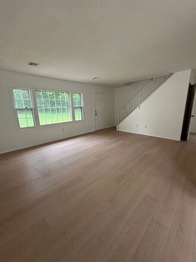 Building Photo - Welcome Home
