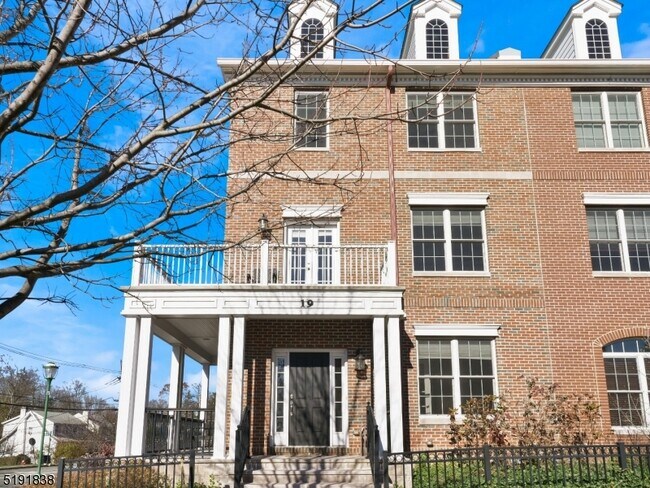 Foto del edificio - 19 Beresford Ln