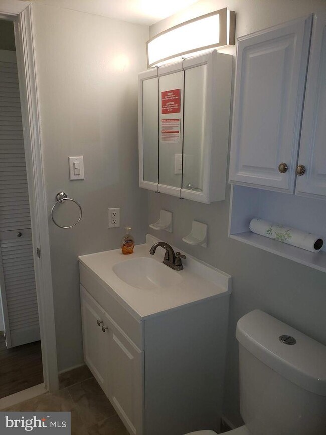 Building Photo - 4503 Winding Brook Dr