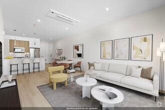 Building Photo - 4525 Bergenwood Ave