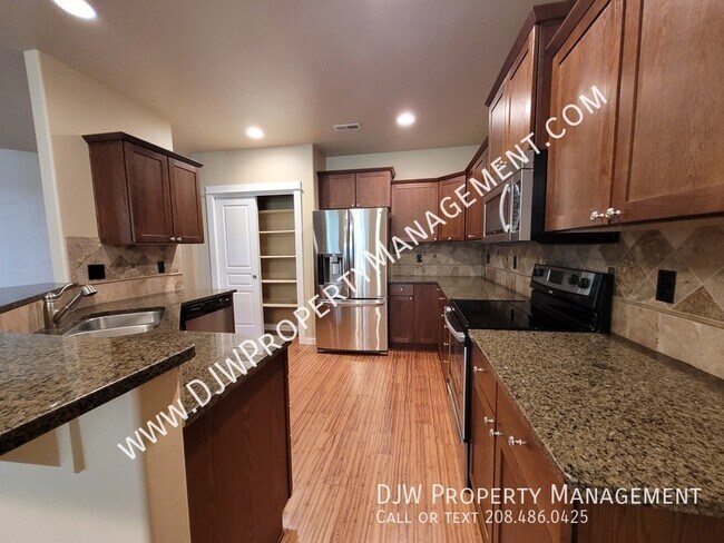 Foto del edificio - 10358 W Cultis Bay St