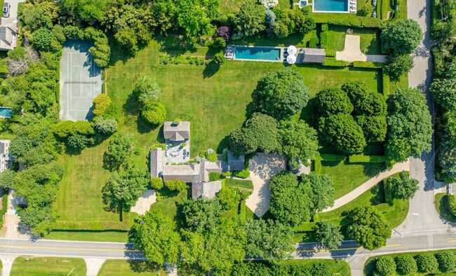 Foto del edificio - 265 Mecox Road