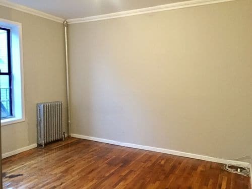 Building Photo - 166 W 129th St