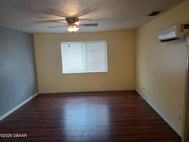 Foto del edificio - 2002 S Palmetto Ave