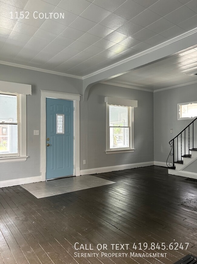 Foto del edificio - 1152 Colton-