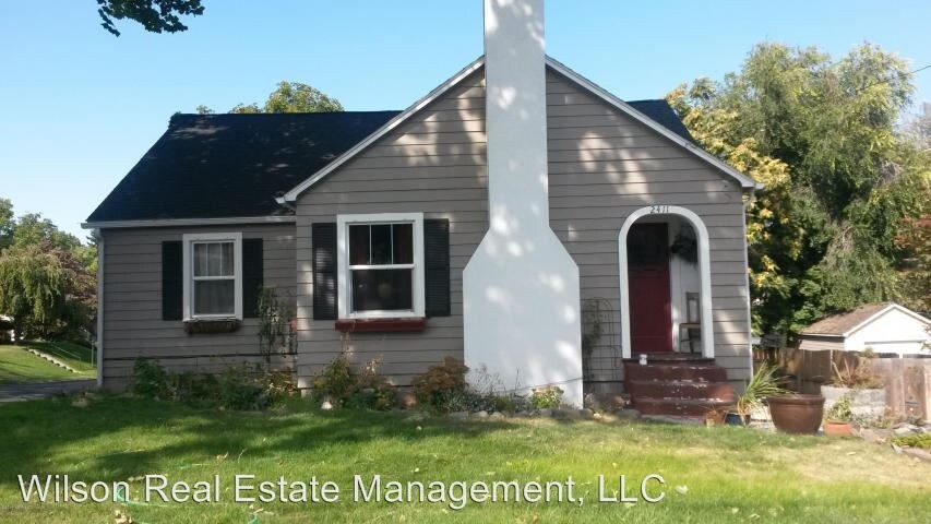 Primary Photo - 5 br, 2 bath House - 2411 Tieton