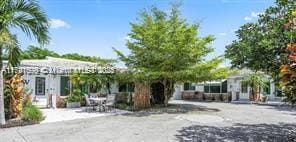 Building Photo - 4512 Sea Grape Dr