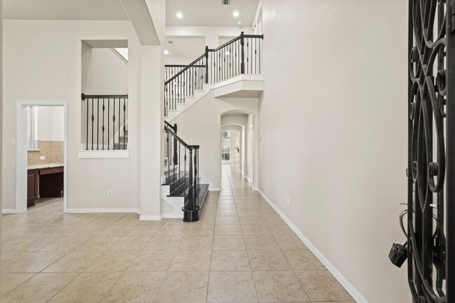 Building Photo - 10335 Belvamera Rd