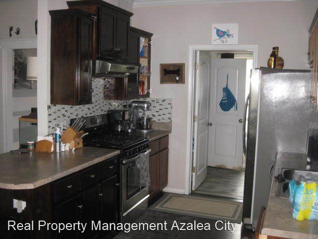 Building Photo - 4 br, 2 bath House - 8260 Woodland Hills Dr N