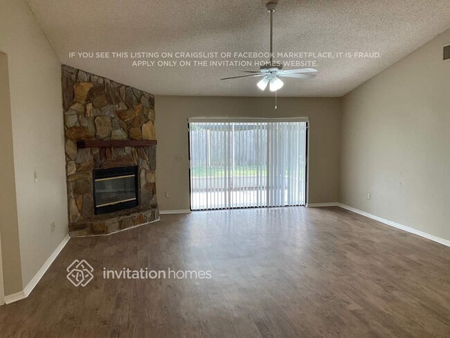 Building Photo - 9725 Fox Chapel Rd