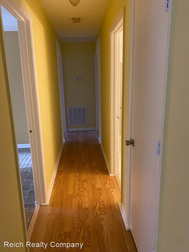 Building Photo - 3 br, 2 bath House - 576 Old WIlkesboro Rd.
