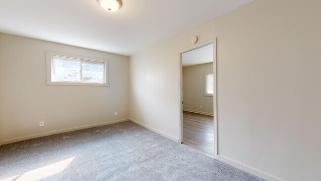 Foto del edificio - 6904 Lorain Ave