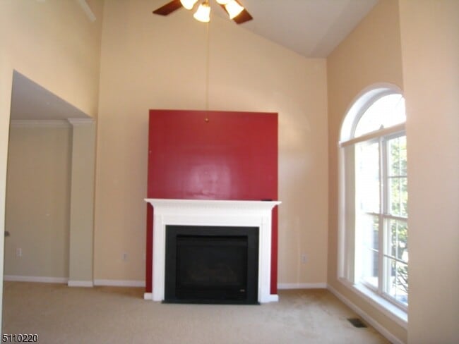 Building Photo - 111 Donato Cir