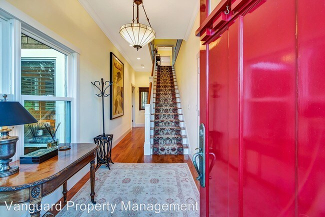 Building Photo - 25 Piedmont Rd