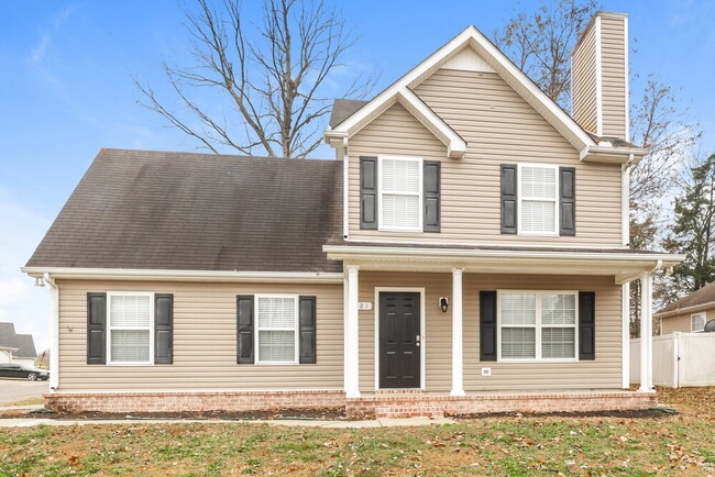 Building Photo - 801 General Barksdale Dr