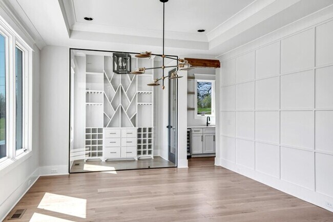Foto del edificio - COMING SOON!  BEAUTIFUL CUSTOM BUILT HOME....