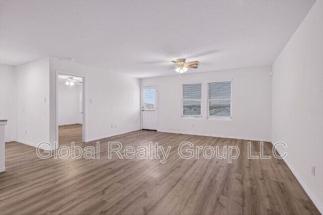 Foto del edificio - 5832 Forenoon Dr