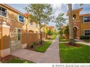 Building Photo - 626 SW 106th Ave