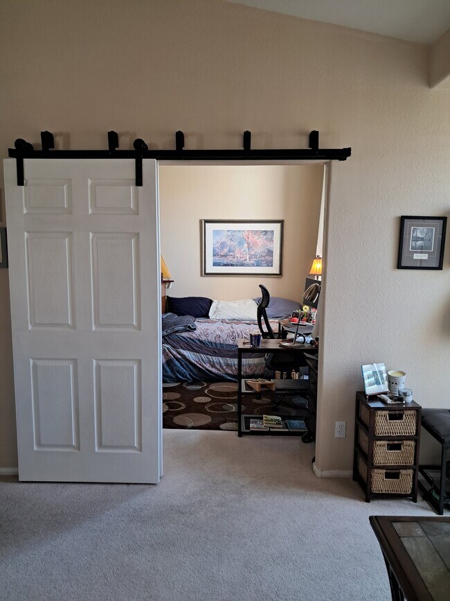 Foto del edificio - 758 Mesa Springs Dr