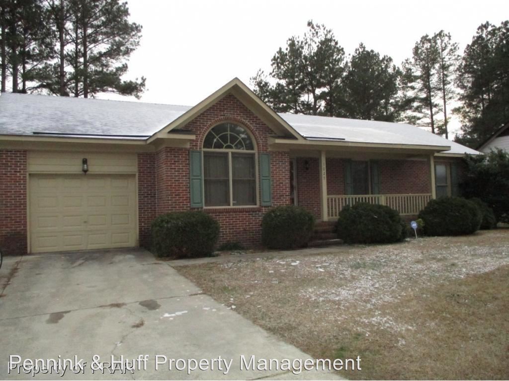 Primary Photo - 1029 Hoke Loop Rd