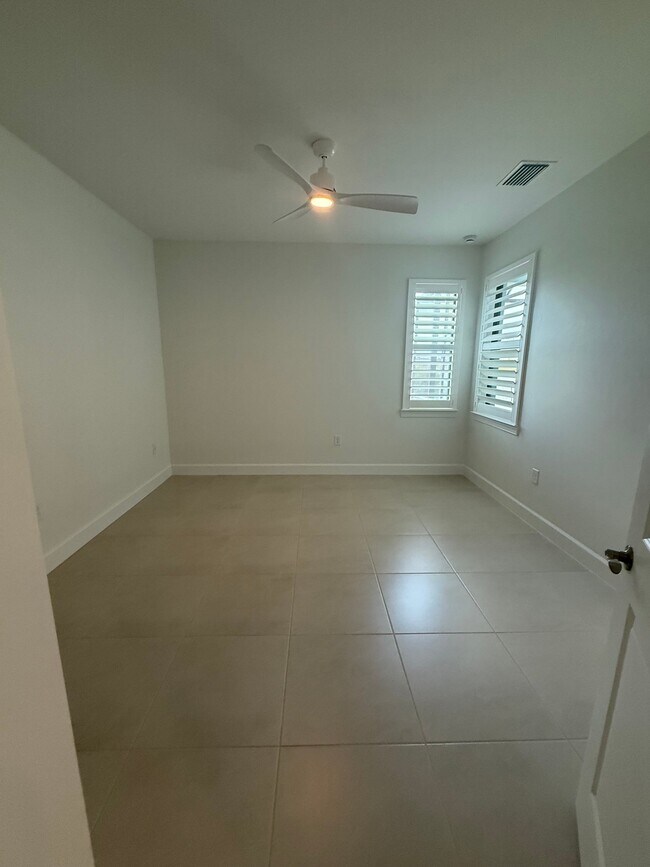 Building Photo - 14812 Misty Pond Lp