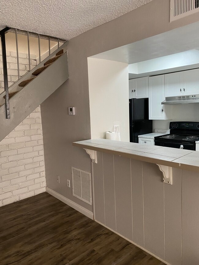 Building Photo - 3408 20th St