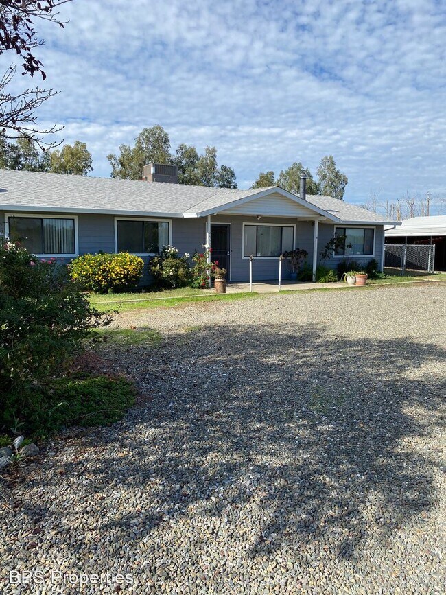 Foto del edificio - 3 br, 2 bath House - 6451 County Rd 5