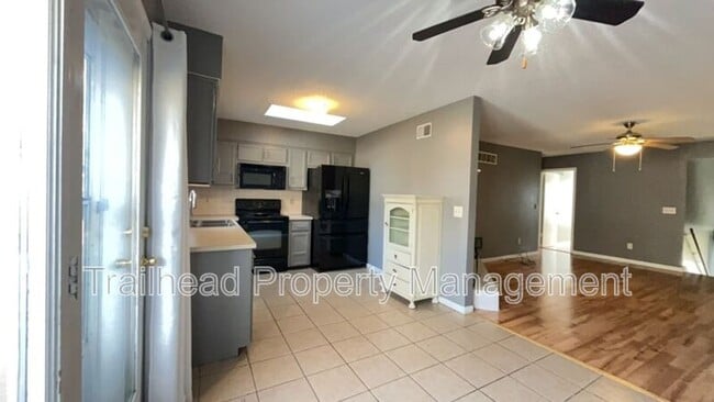 Foto del edificio - 8012 NW 79th Terrace