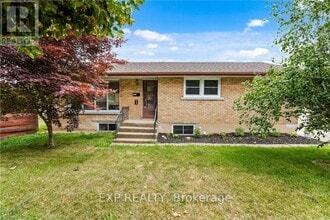 Building Photo - 92 Margery Ave