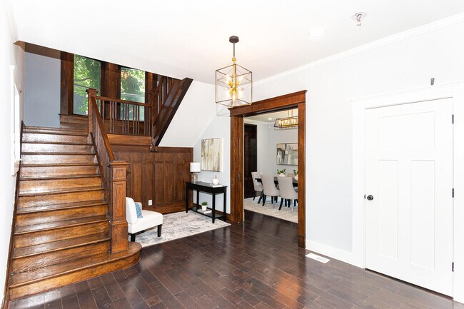 Photo - 115 Charlotte Pl House