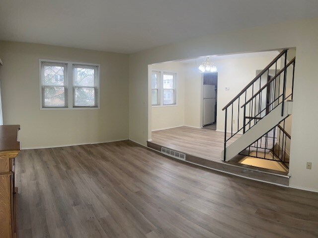 Foto del edificio - 1594 Brentwood Dr