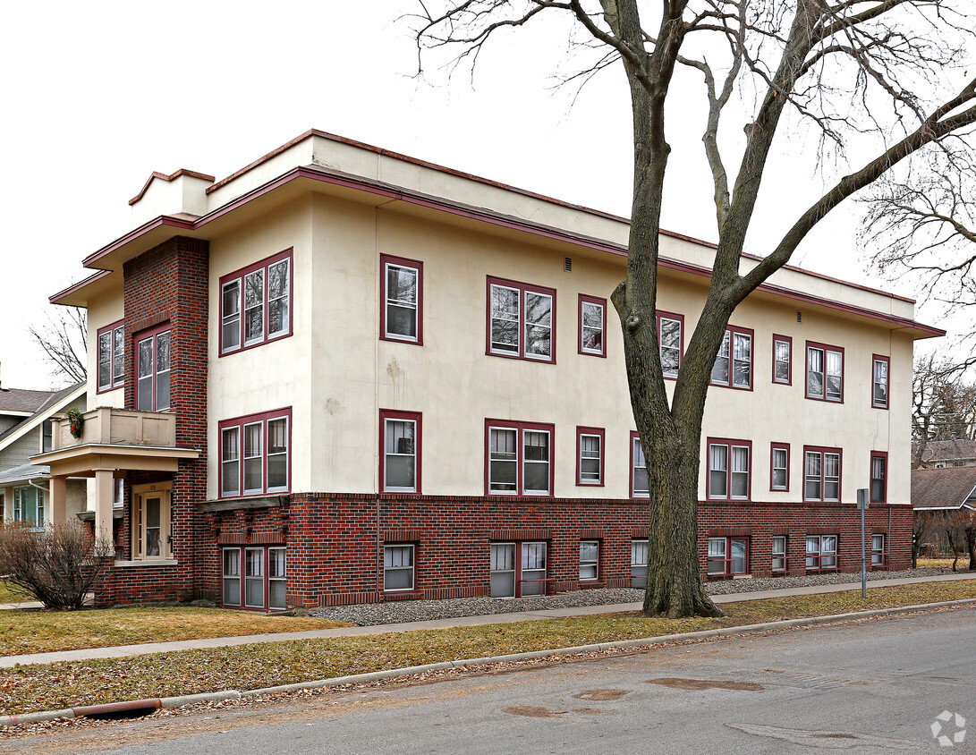 Primary Photo - 1978 Ashland Ave