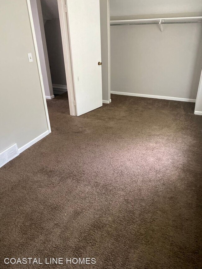 Foto del edificio - 3 br, 2 bath House - 842 Lincoln Ave