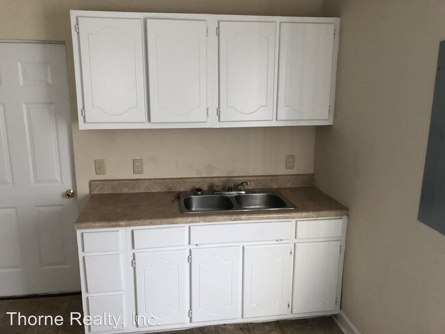 Foto del edificio - 1 br, 1 bath House - 710 W St James Street