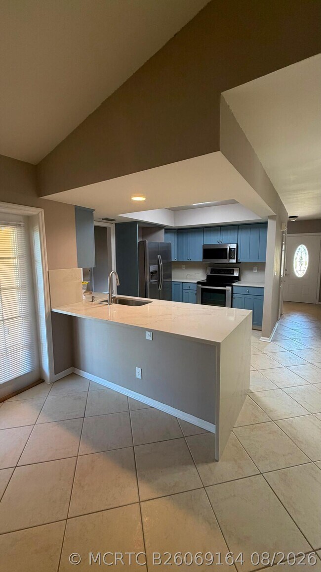 Building Photo - 1540 Chapparel Way