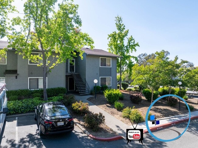 Building Photo - Benicia! Beautiful corner unit condo at Be...