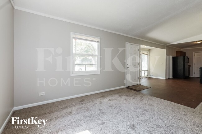 Foto del edificio - 16759 Artesian Ave