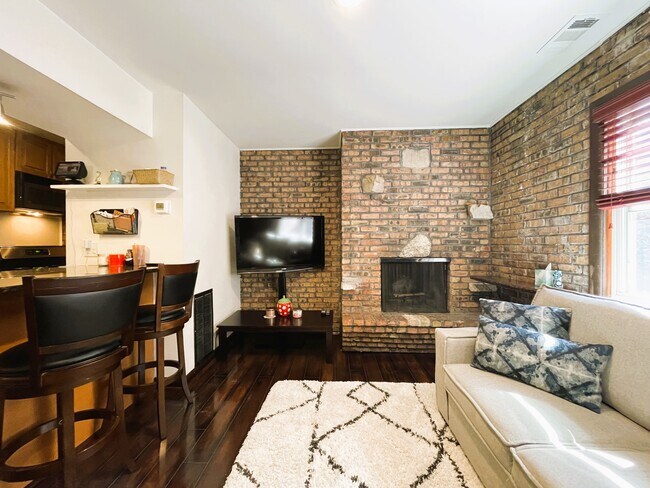 Foto del edificio - 455 W Grant Pl