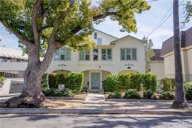 Primary Photo - 86 N Catalina Ave