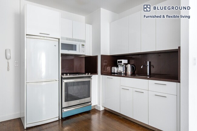Foto del edificio - 212 W 91st St